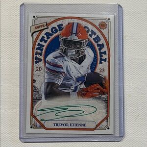 2023 Onyx Trevor Etienne #VATE with GREEN autograph